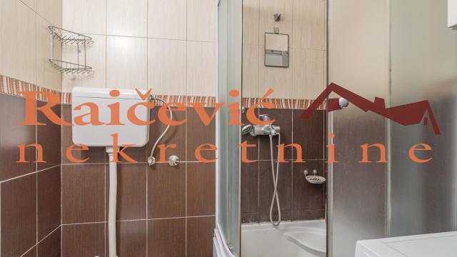 Stan, Garsonjera, Prodaja, 26m2, Julino brdo, Čukarica, Porucnika Spasica i Masere