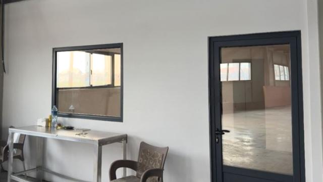 Poslovni prostor, Jednosoban, Izdavanje, 1500m2, Busije, Zemun, Dr Djordja Suice