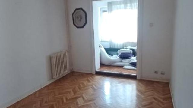 Stan, četvorosoban, Prodaja, 105m2, Centar, Savski venac, Durmitorska