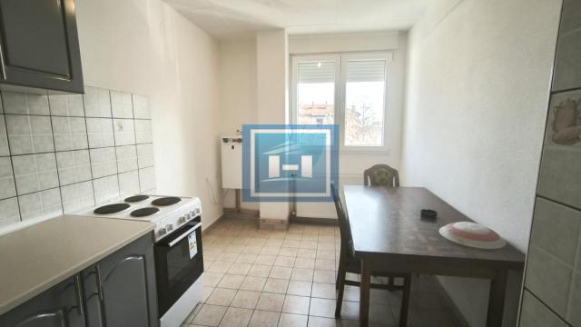 Stan, Dvosoban, Izdavanje, 56m2, Centar, Gradska lokacija, Ćuprija