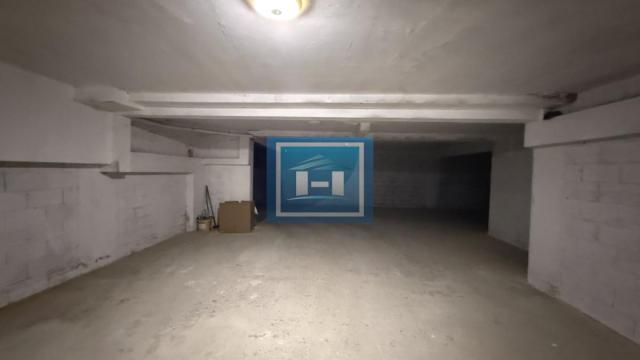 Poslovni prostor, Izdavanje, 11m2, Centar, Gradska lokacija, Jagodina