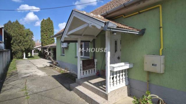 Kuća, Prodaja, 191m2, Mlake, Gradska lokacija, Sombor