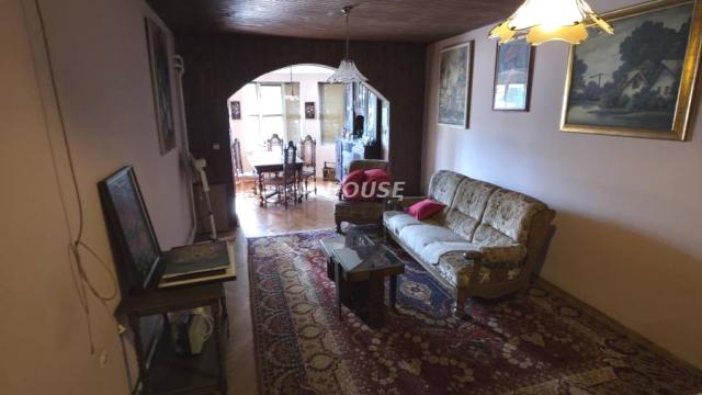 Kuća, Prodaja, 191m2, Mlake, Gradska lokacija, Sombor