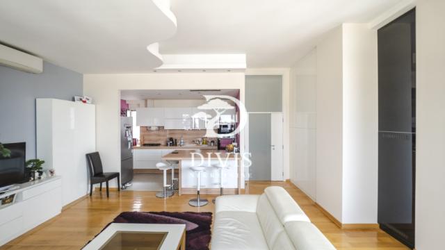 Stan, četvorosoban, Prodaja, 129m2, Vojvode Micka Krstića