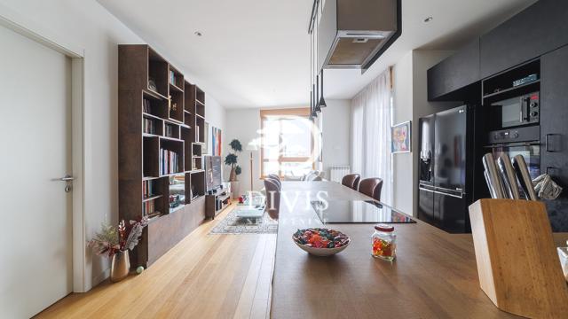 Stan, četvorosoban, Prodaja, 107m2, Kneza Miloša