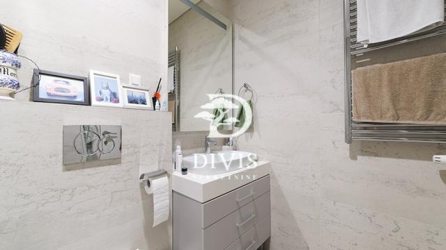 Stan, četvorosoban, Prodaja, 107m2, Kneza Miloša