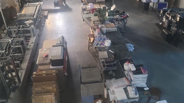 Poslovni prostor, Trosoban, Izdavanje, 750m2, Veternik, Novi Sad, Adel Nemesanji 19