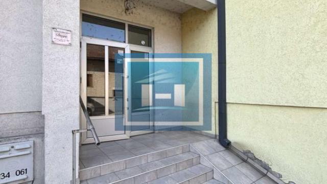 Stan, Trosoban, Izdavanje, 79m2, Centar, Gradska lokacija, Jagodina