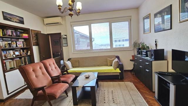 Stan, četvorosoban, Prodaja, 91m2, Vukov Spomenik, Zvezdara, Bulevar kralja Aleksandra