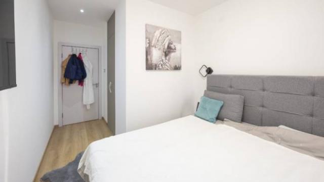 Stan, Trosoban, Prodaja, 60m2, Južni bulevar