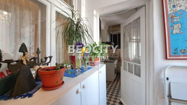 Stan, Troiposoban, Prodaja, 84m2, Hram svetog Save, Vračar, Mačvanska