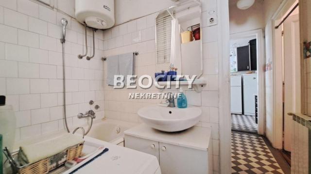 Stan, Troiposoban, Prodaja, 84m2, Hram svetog Save, Vračar, Mačvanska