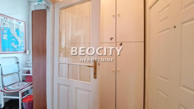 Stan, Troiposoban, Prodaja, 84m2, Hram svetog Save, Vračar, Mačvanska