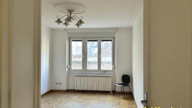 Stan, Dvosoban, Izdavanje, 40m2, Trg Nikole Pašića, Stari grad, Trg Nikole Pašić