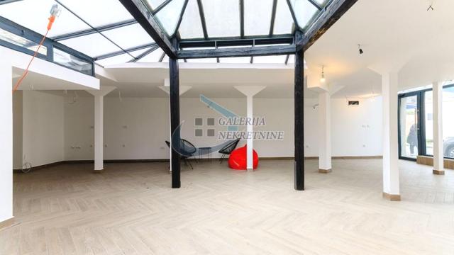 Poslovni prostor, Izdavanje, 200m2, Skadarlija, Stari grad, Đorđa Jovanovića