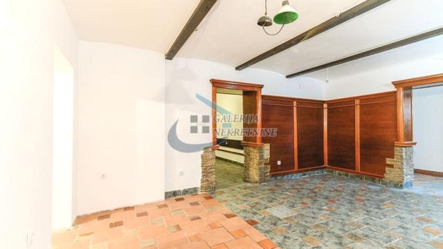 Poslovni prostor, Izdavanje, 200m2, Skadarlija, Stari grad, Đorđa Jovanovića