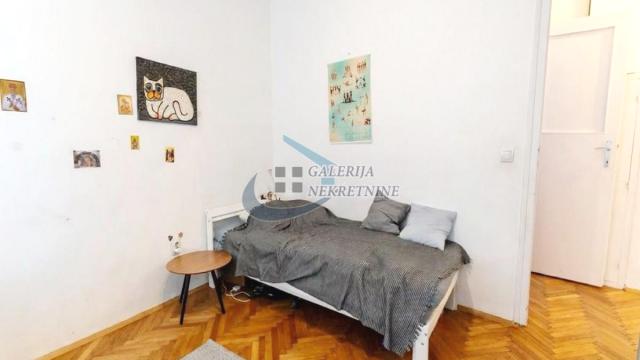 Stan, Trosoban, Prodaja, 69m2, Crveni krst, Vračar, Šumatovačka