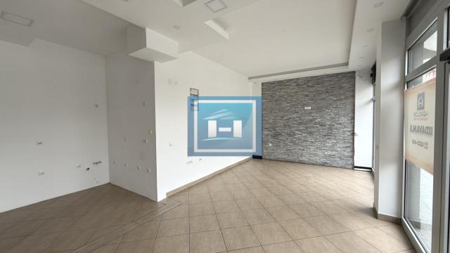 Poslovni prostor, Izdavanje, 120m2, Aqua park, Gradska lokacija, Jagodina