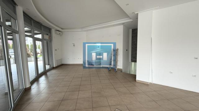 Poslovni prostor, Izdavanje, 120m2, Aqua park, Gradska lokacija, Jagodina