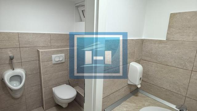 Poslovni prostor, Izdavanje, 120m2, Aqua park, Gradska lokacija, Jagodina