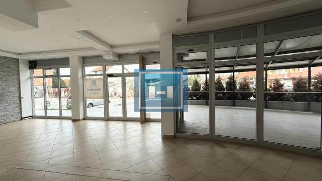 Poslovni prostor, Izdavanje, 120m2, Aqua park, Gradska lokacija, Jagodina