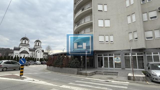 Poslovni prostor, Izdavanje, 120m2, Aqua park, Gradska lokacija, Jagodina