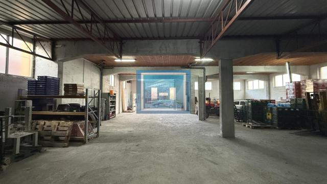 Poslovni prostor, Jednosoban, Izdavanje, 320m2, Strelište, Gradska lokacija, Jagodina