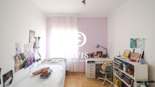 Stan, Trosoban, Prodaja, 64m2, Zmaja od Noćaja