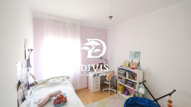 Stan, Trosoban, Prodaja, 64m2, Zmaja od Noćaja