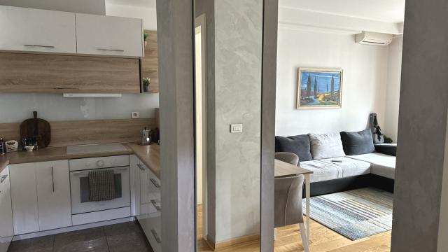 Stan, Dvosoban, Izdavanje, 65m2, Stanoja Glavaša