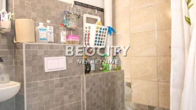 Stan, Dvoiposoban, Prodaja, 77m2, Blok 21, Novi Beograd, Bulevar Mihajla Pupina