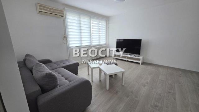 Stan, Dvoiposoban, Izdavanje, 57m2, Karadjordjev trg, Zemun, Karađorđev trg