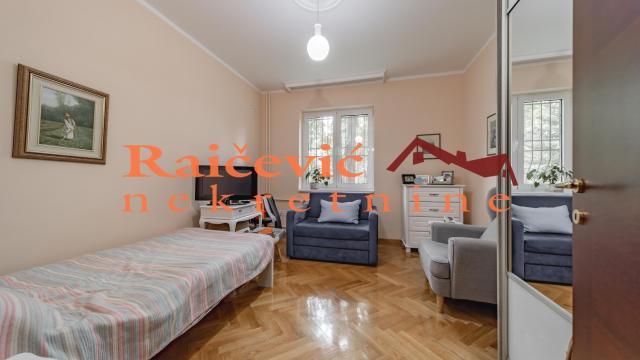 Stan, Trosoban, Prodaja, 98m2, Dedinje, Savski venac, Mihaila Avramovica