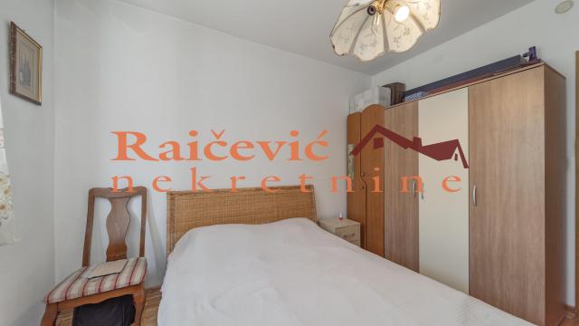 Stan, Petosoban, Prodaja, 142m2, Dedinje, Savski venac, Raska