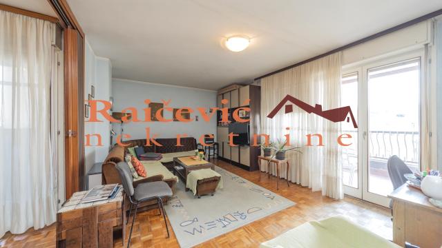 Stan, četvorosoban, Prodaja, 97m2, Dorćol, Stari grad, Visokog Stevana