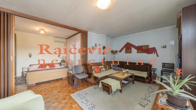 Stan, četvorosoban, Prodaja, 97m2, Dorćol, Stari grad, Visokog Stevana