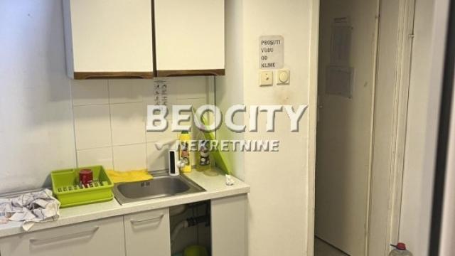 Poslovni prostor, Petosoban, Izdavanje, 135m2, Bulevar kralja Aleksandra, Zvezdara, Bulevar kralja Aleksandra 