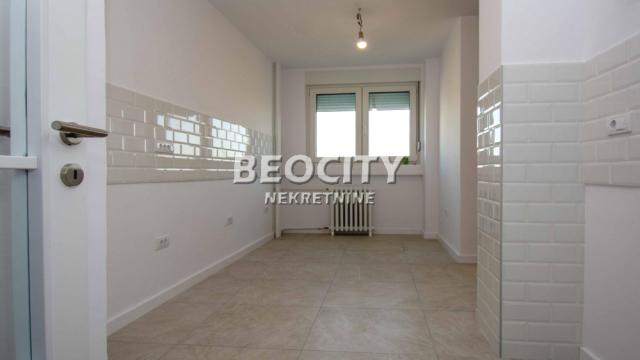 Stan, četvorosoban, Prodaja, 95m2, Blok 37, Novi Beograd, Bulevar Arsenija Čarnojevića