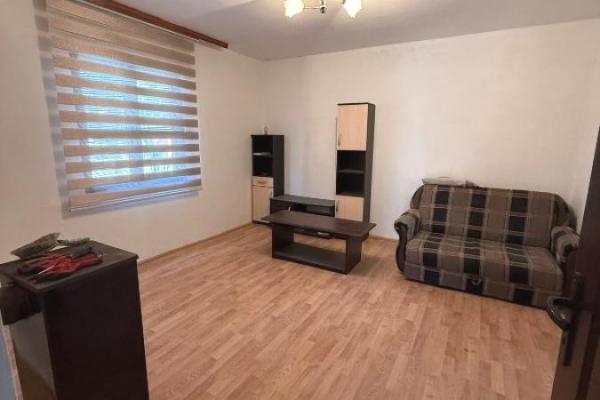 izdavanje, kuca,
ovca-palilula-beograd, 1073038, cetvorosoban-nusiceva