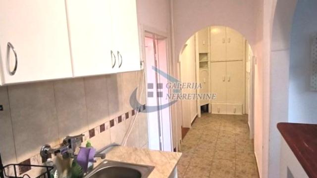 Poslovni prostor, Dvosoban, Izdavanje, 52m2, Dedinje, Savski venac, Sime Lozanića