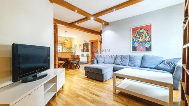 Stan, Trosoban, Prodaja, 78m2, Atelje 212, Stari grad, Milutina Bojića