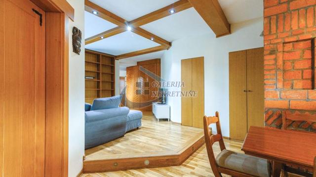 Stan, Trosoban, Prodaja, 78m2, Atelje 212, Stari grad, Milutina Bojića