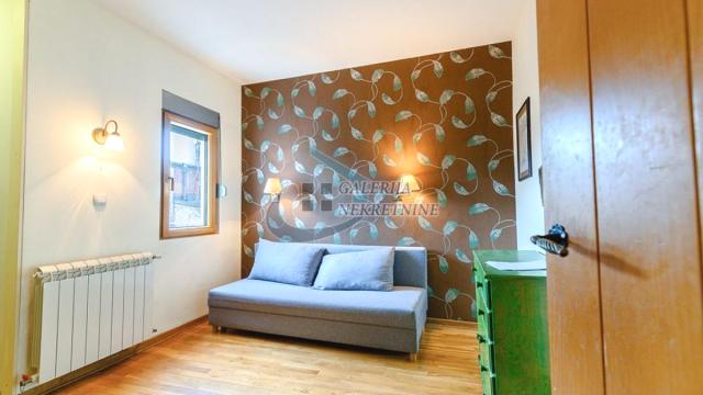 Stan, Trosoban, Prodaja, 78m2, Atelje 212, Stari grad, Milutina Bojića