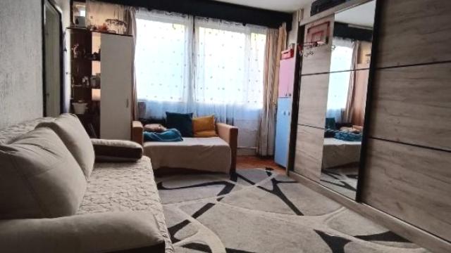 Stan, Trosoban, Prodaja, 73m2, Konjarnik, Voždovac, Deset avijatičara