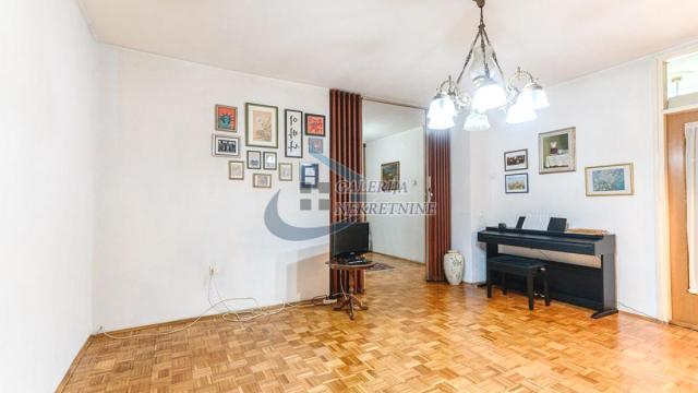 Stan, Troiposoban, Prodaja, 73m2, Karadjordjev park, Vračar, Nebojšina