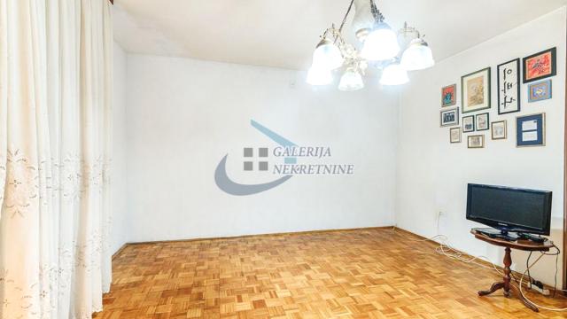 Stan, Troiposoban, Prodaja, 73m2, Karadjordjev park, Vračar, Nebojšina