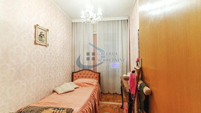 Stan, Troiposoban, Prodaja, 73m2, Karadjordjev park, Vračar, Nebojšina