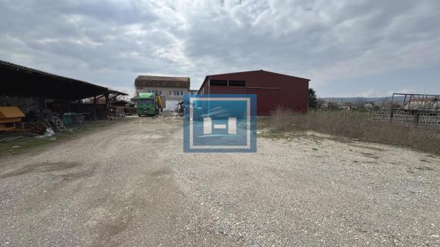 Poslovni prostor, Izdavanje, 750m2, Mijatovac, Okolno mesto, Ćuprija