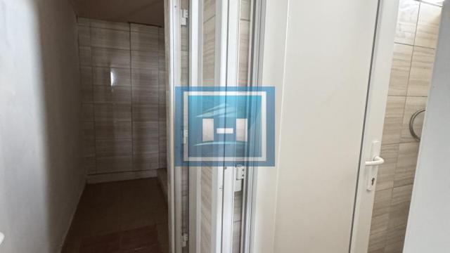 Poslovni prostor, Izdavanje, 750m2, Mijatovac, Okolno mesto, Ćuprija