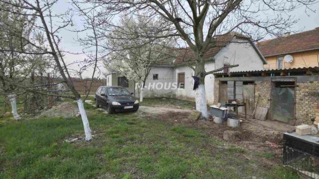 Kuća, Trosoban, Prodaja, 90m2, Svetozar Miletić, Okolno mesto, Sombor